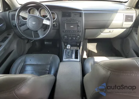 2005 Dodge Magnum R/T z USA, uszkodzony, nr VIN 2D8GV58295H550367